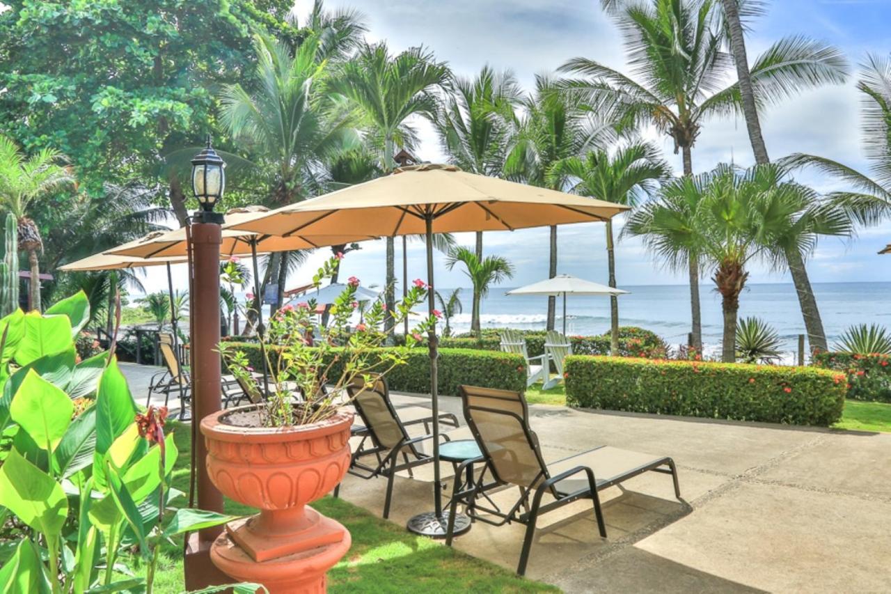 The Backyard Beachfront Hotel Jaco Exterior photo